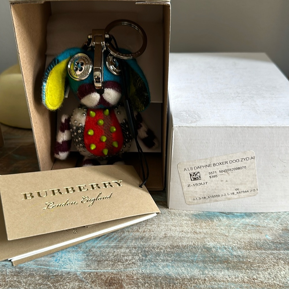 Burberry RARE Boxer Dog Key Chain - Picture 2 of 5